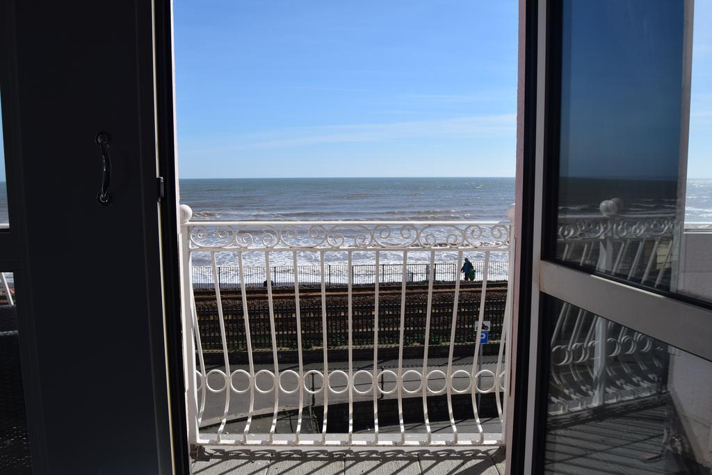 Bed and Breakfast The Blenheim Dawlish Exteriér fotografie