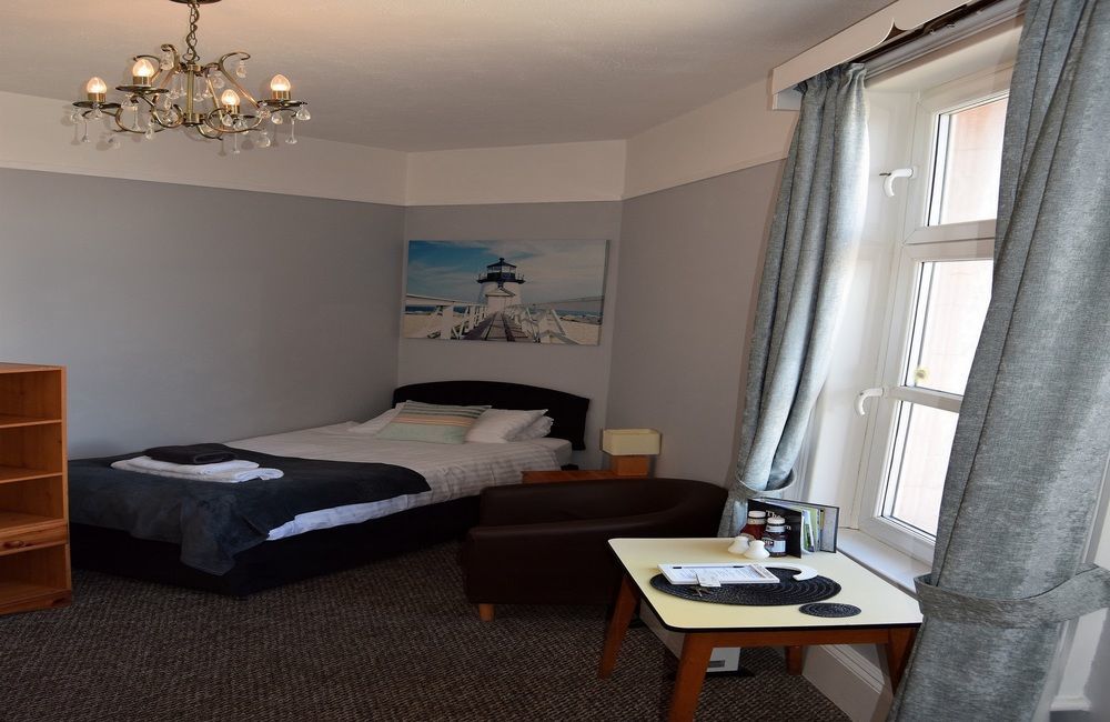 Bed and Breakfast The Blenheim Dawlish Exteriér fotografie