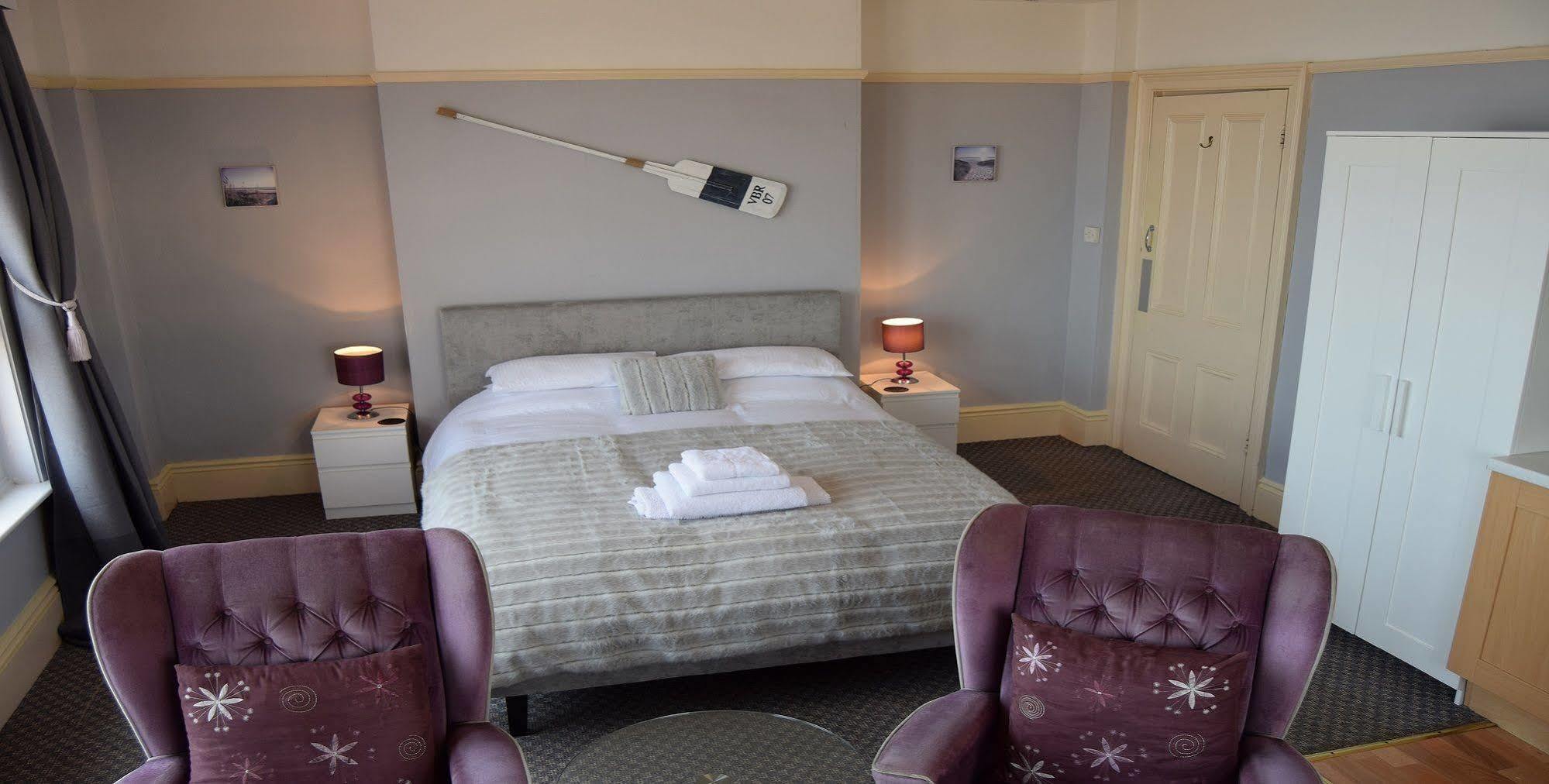 Bed and Breakfast The Blenheim Dawlish Exteriér fotografie