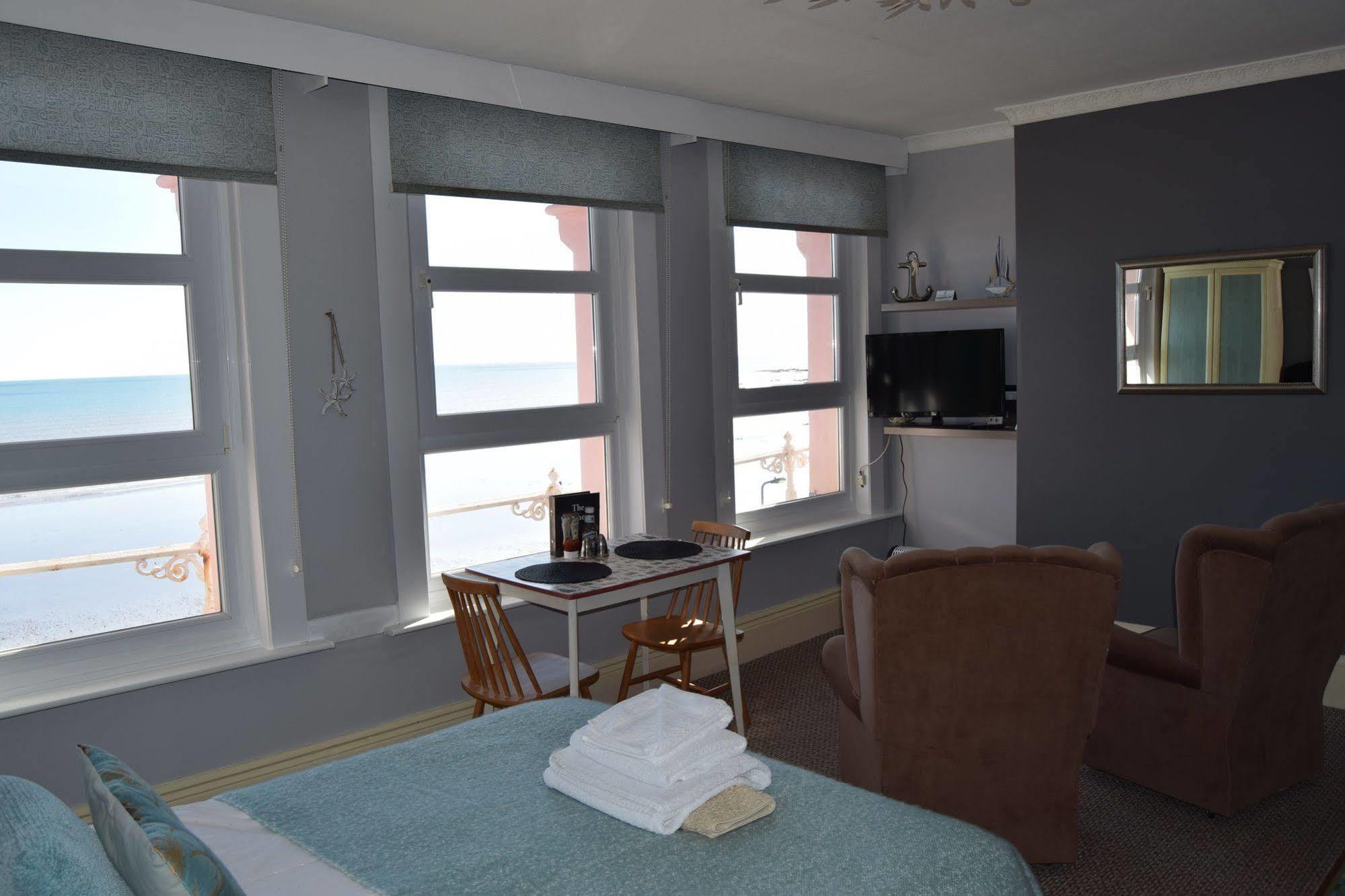 Bed and Breakfast The Blenheim Dawlish Exteriér fotografie