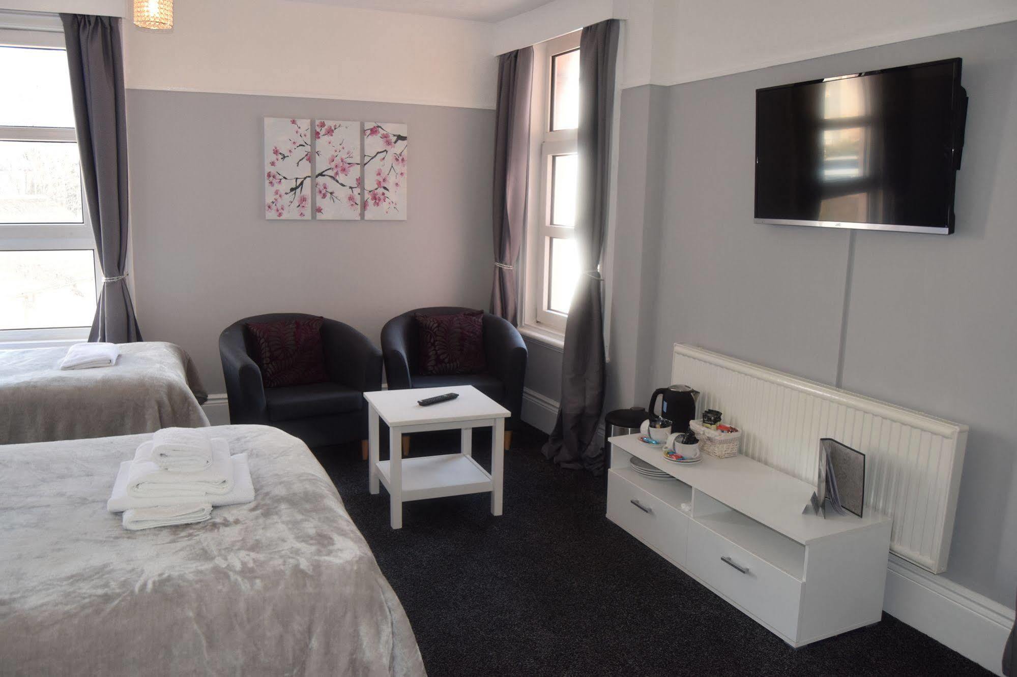 Bed and Breakfast The Blenheim Dawlish Exteriér fotografie