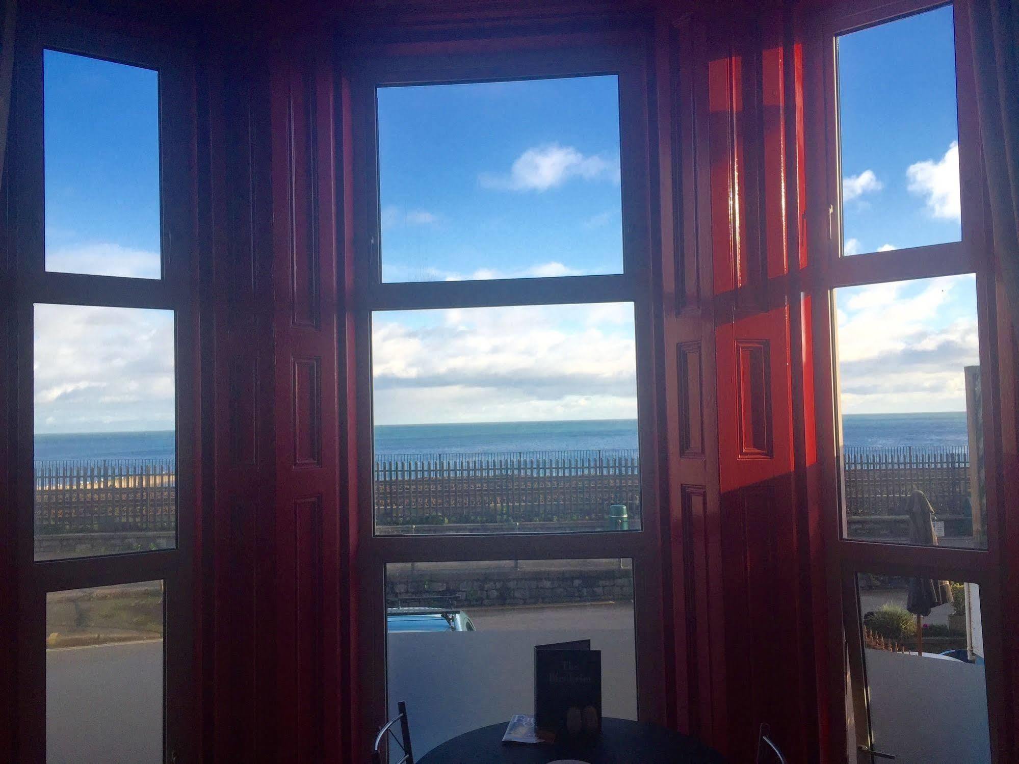 Bed and Breakfast The Blenheim Dawlish Exteriér fotografie