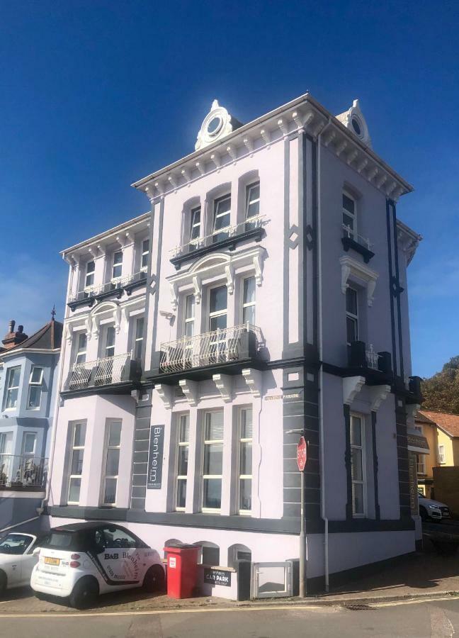 Bed and Breakfast The Blenheim Dawlish Exteriér fotografie
